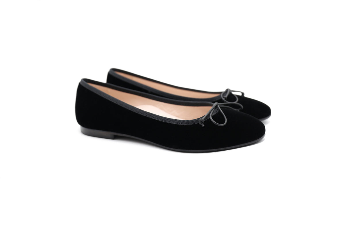 Beberlis Black Velvet Ballet Flat