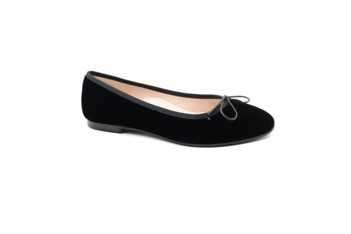 Beberlis Black Velvet Ballet Flat