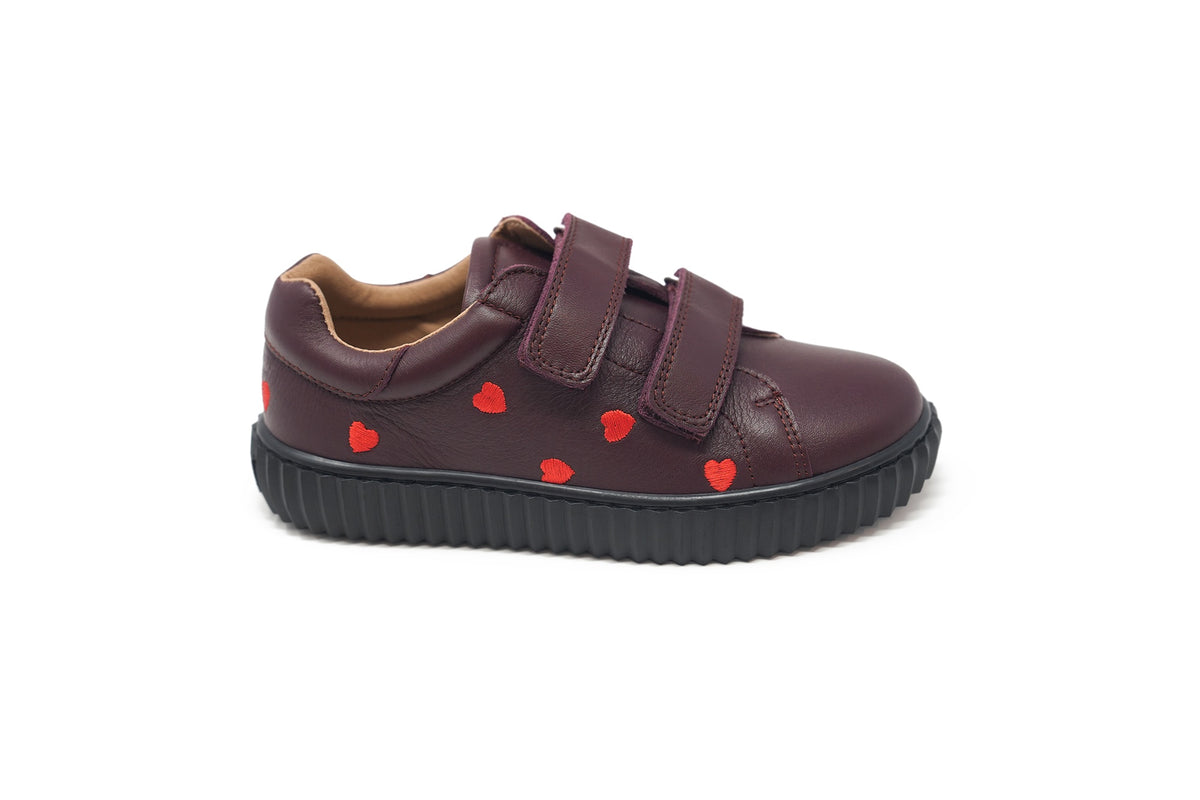 Porte Burgundy with Red Hearts Sneakers
