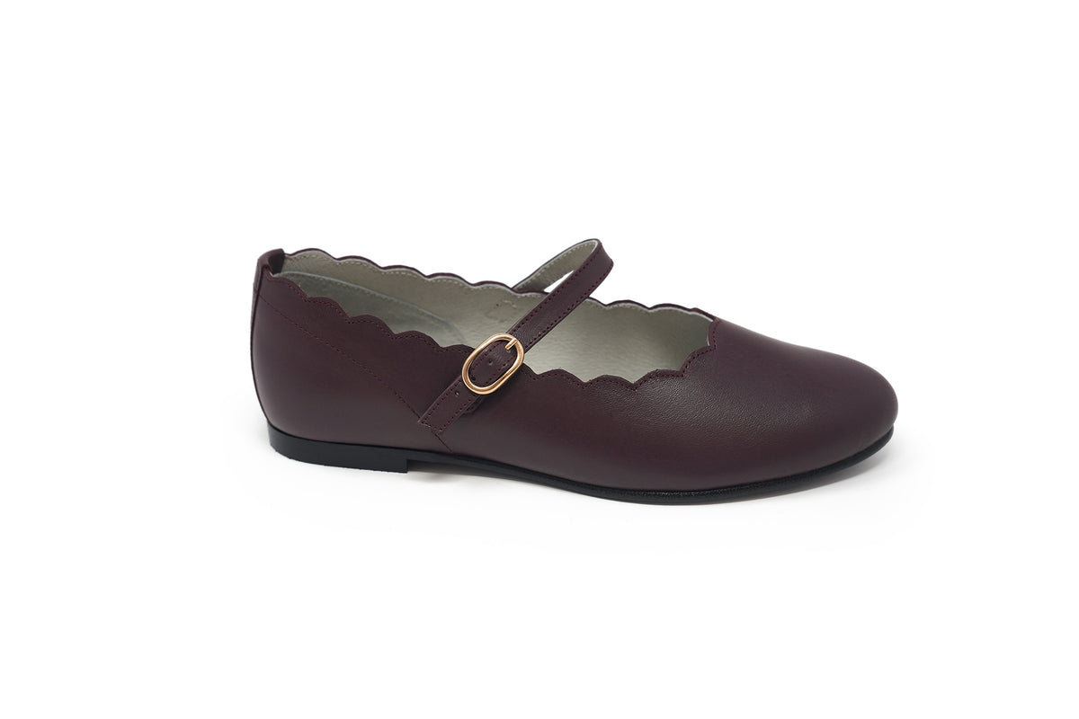 Luccini Wine Scalloped Mary Jane