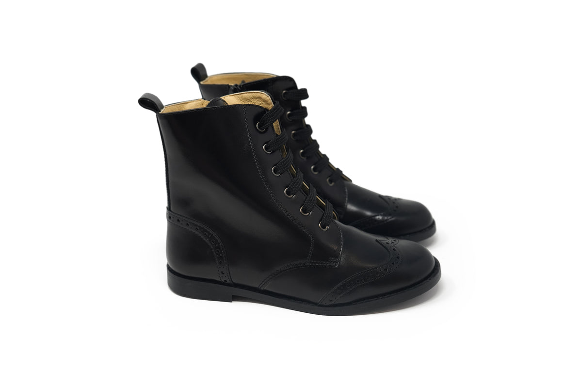 Andanines Black Highshine Wingtip Boot