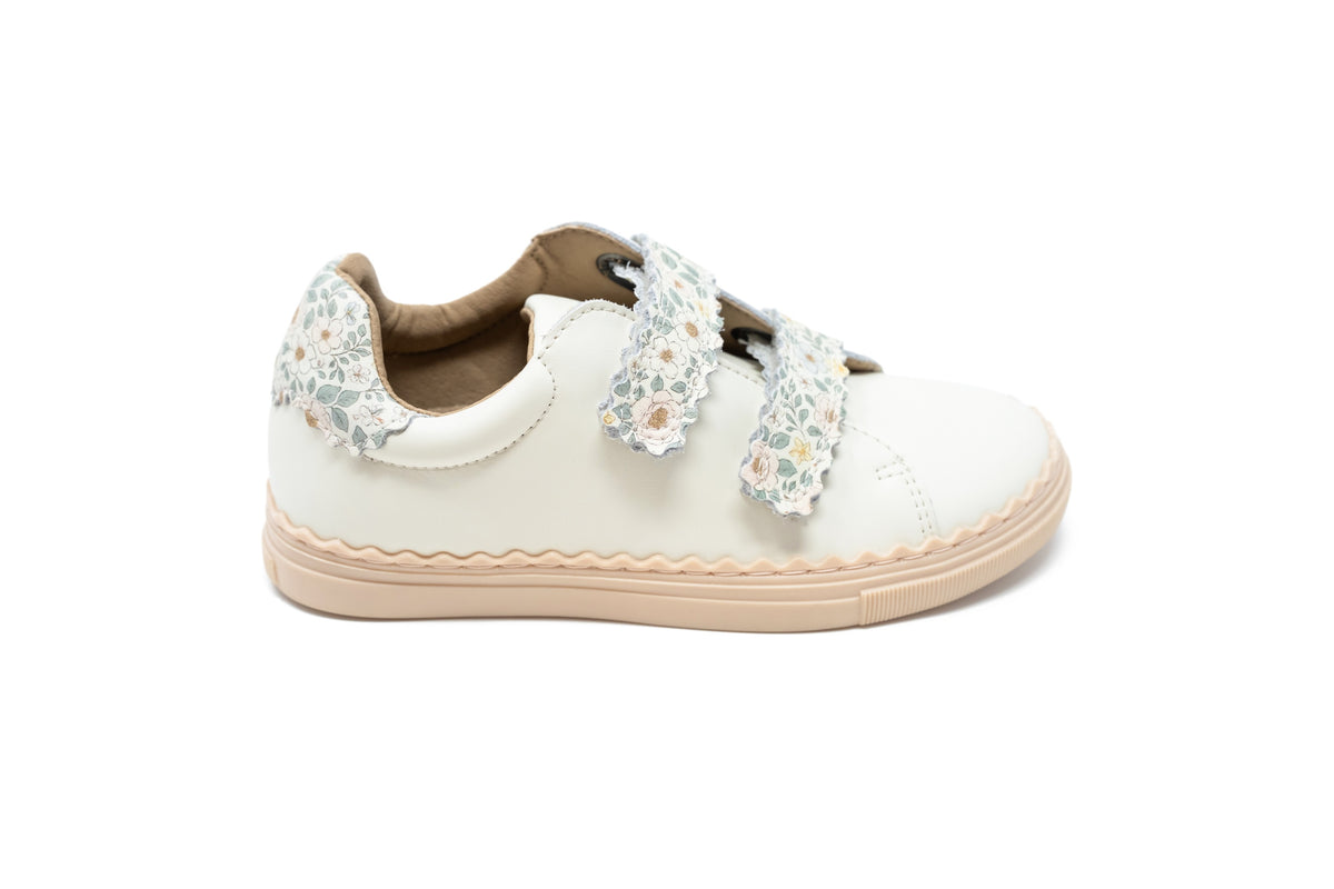 Porte White Floral Strap Sneaker