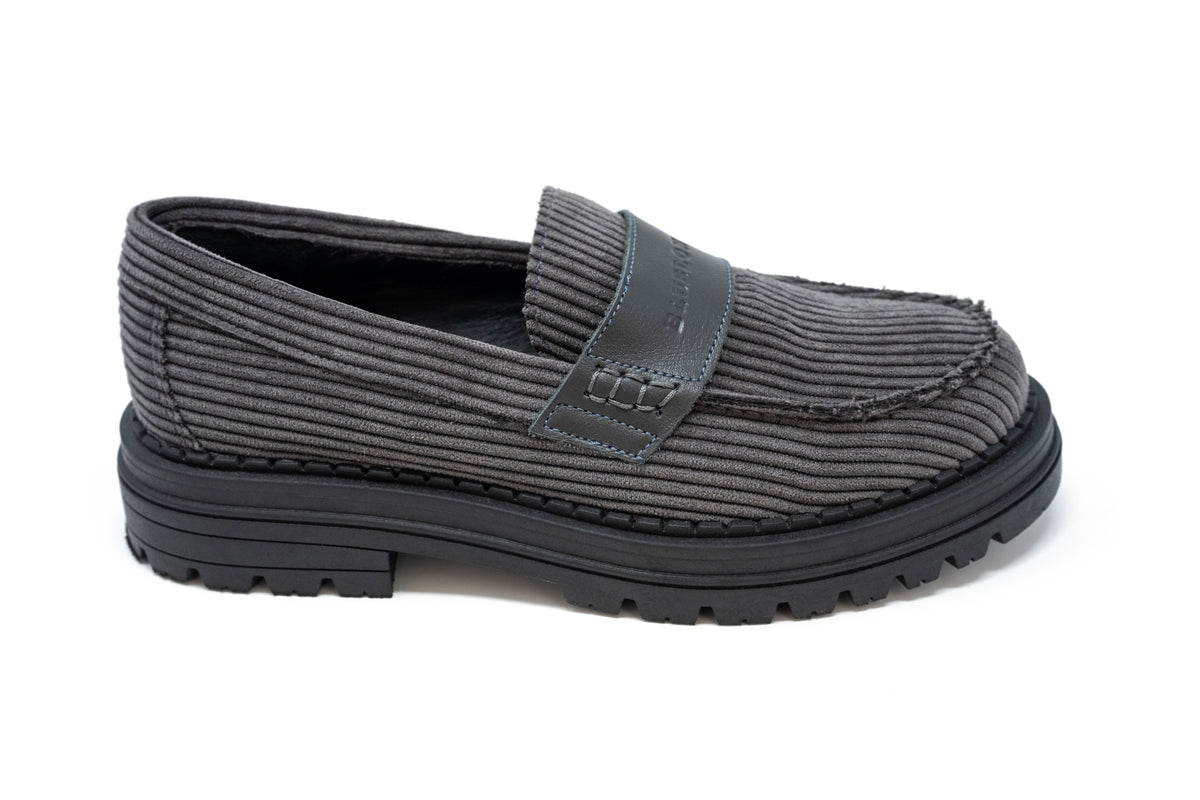 Blublonc Gray Ribbed Embossed Penny Loafer